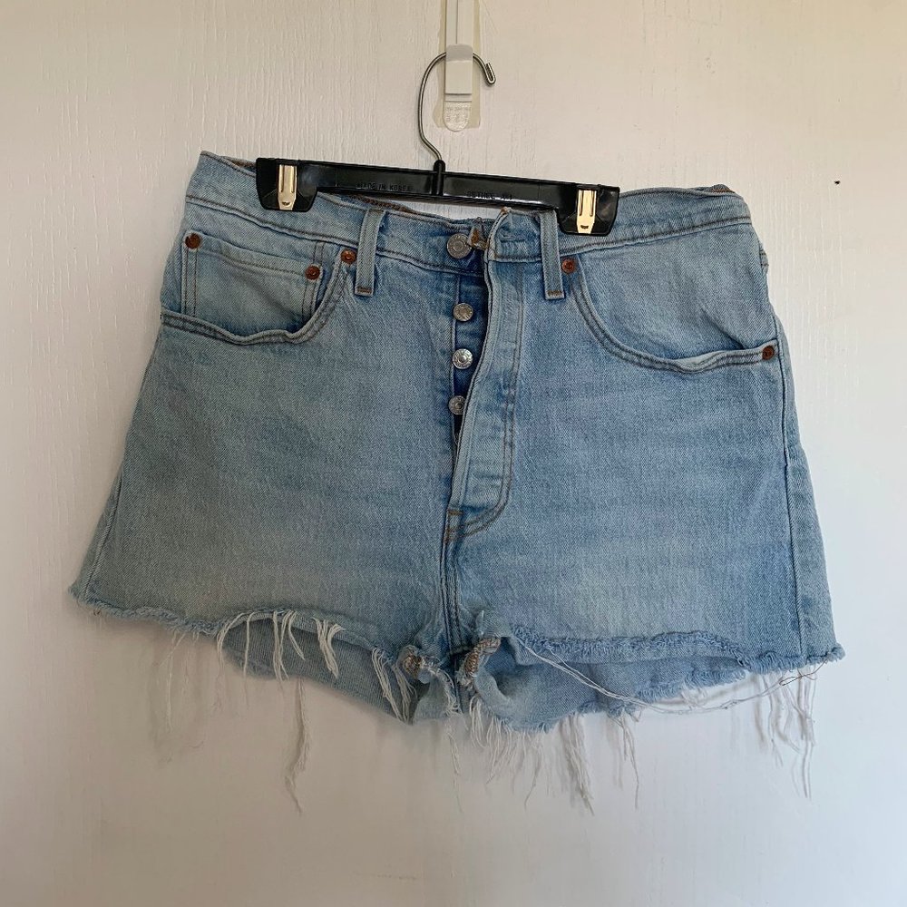 Levi's 501 denim shorts, medium/large